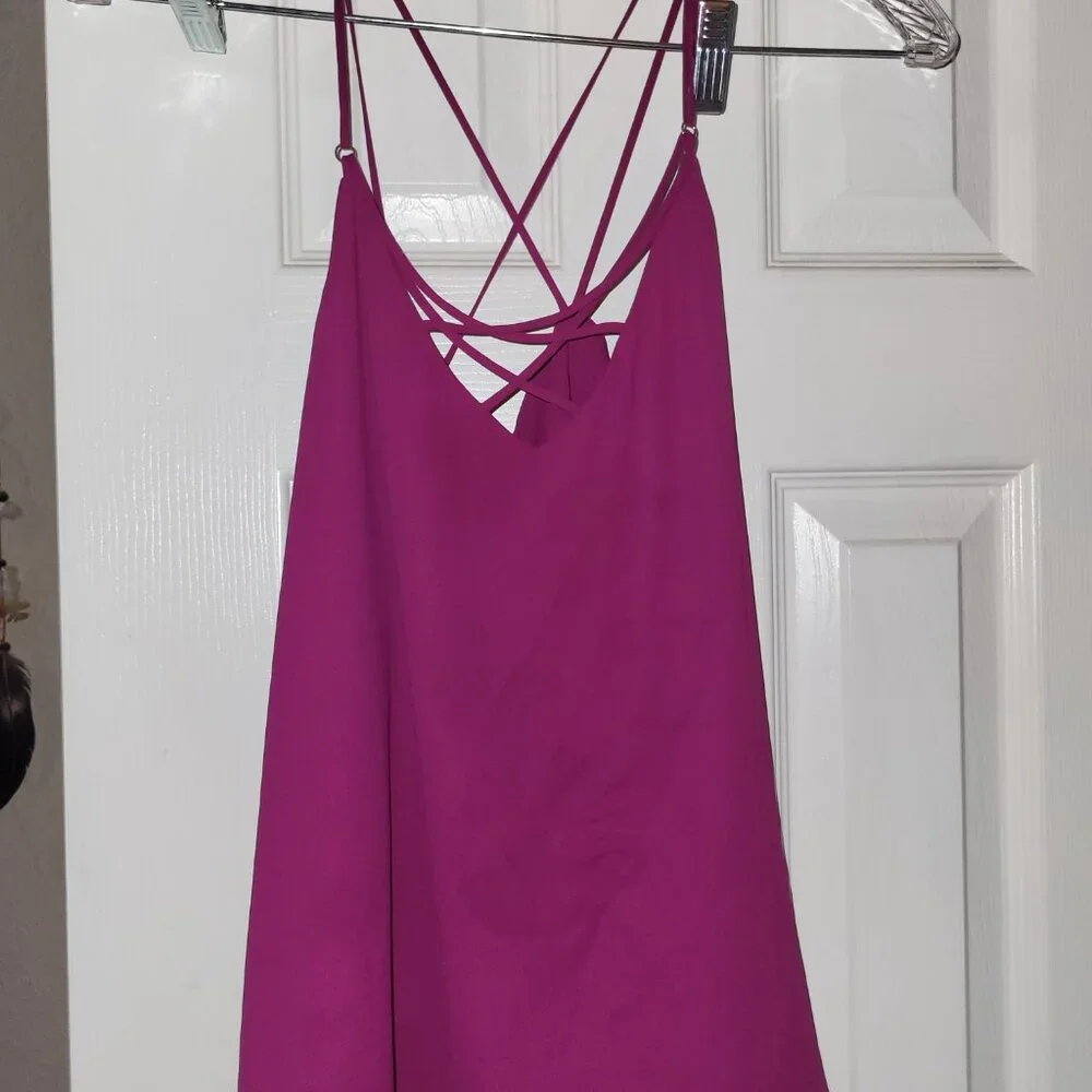 Tank top - Picture 2 of 3